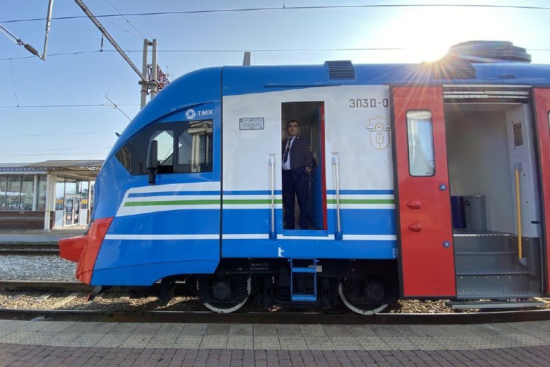 Поставка новых российских электропоездов в Узбекистан