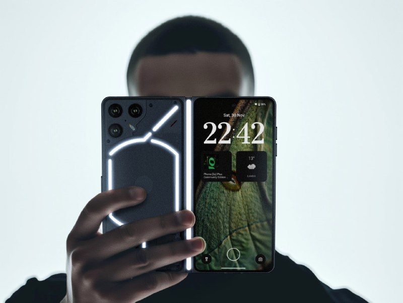 Концепт складного смартфона Nothing Fold (1): что нас ждет?