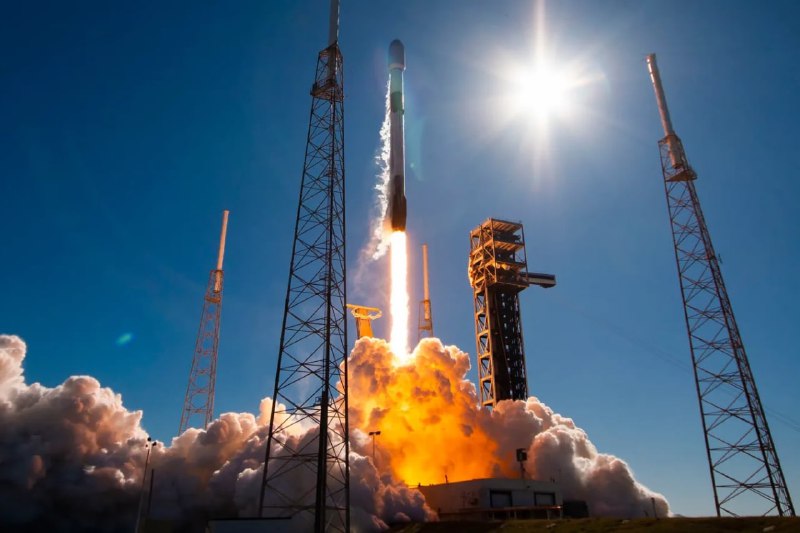 SpaceX устанавливает новый рекорд по запуску ракет