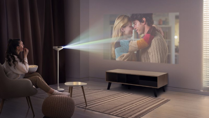 Многофункциональный гаджет от LG: проектор, колонка и светильник в одном