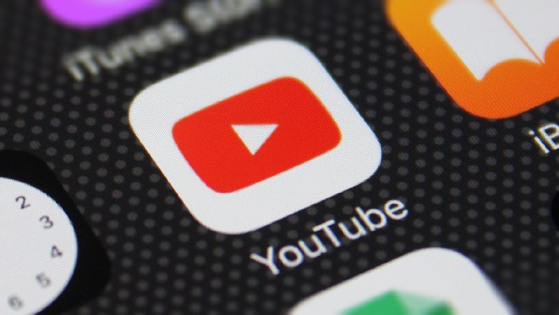 Суд отклонил иск россиянина к РКН из-за скорости YouTube