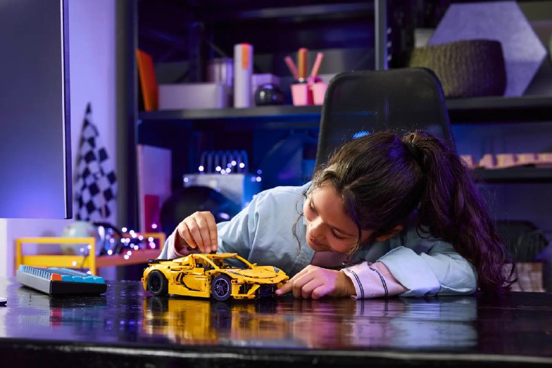 Новый LEGO-набор: Chevrolet Corvette Stingray для юных инженеров