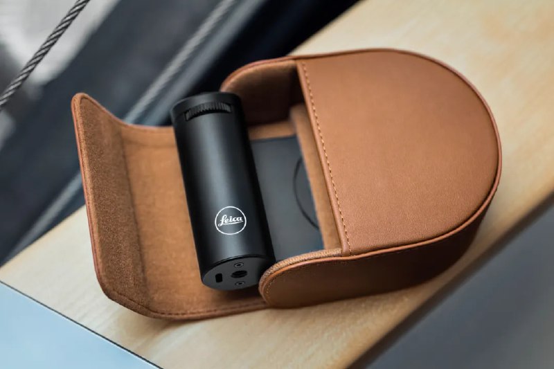 Новый аксессуар от Leica для улучшения мобильной фотографии