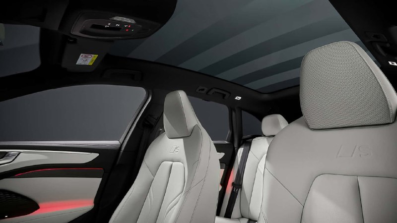 Audi презентует новый A6 Avant: стиль и технологии в одном флаконе