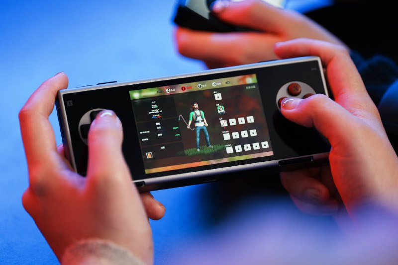 AYANEO Pocket MICRO Classic: Ностальгическая ретро-консоль