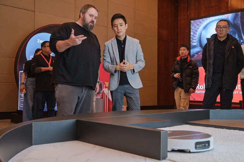 Робот-пылесос Roborock Saros Z70: Революция в уборке