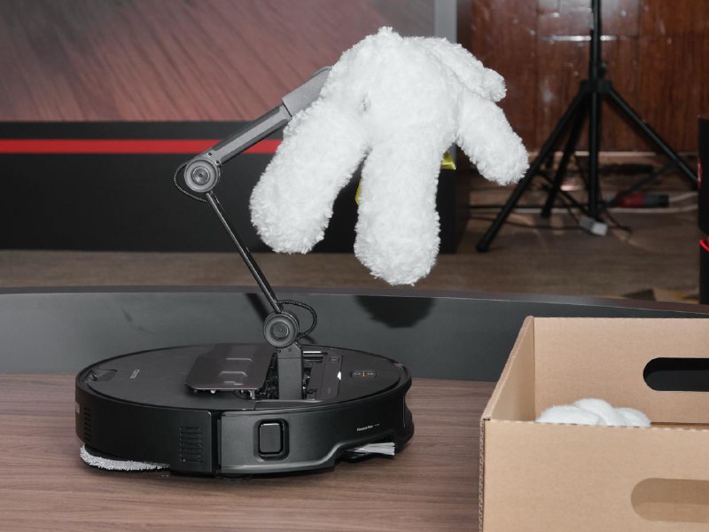 Робот-пылесос Roborock Saros Z70: Революция в уборке