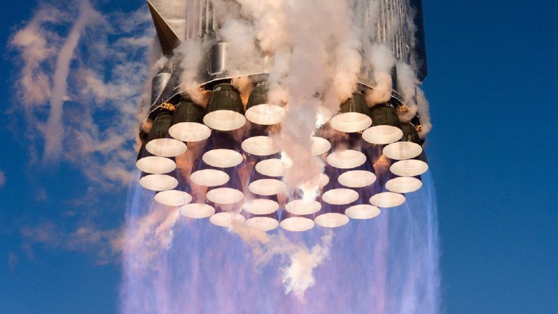 SpaceX представила новые кадры испытательного полета Starship