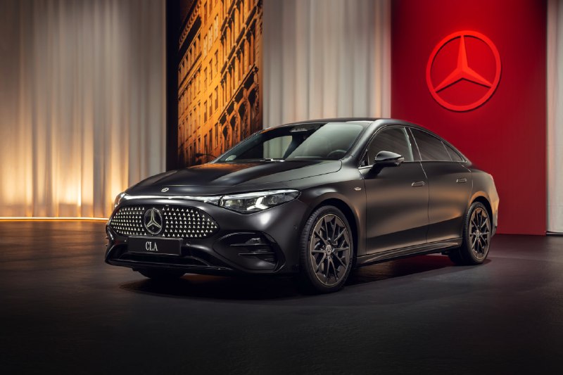 Дебют нового Mercedes-Benz CLA: Современные Технологии и Дизайн