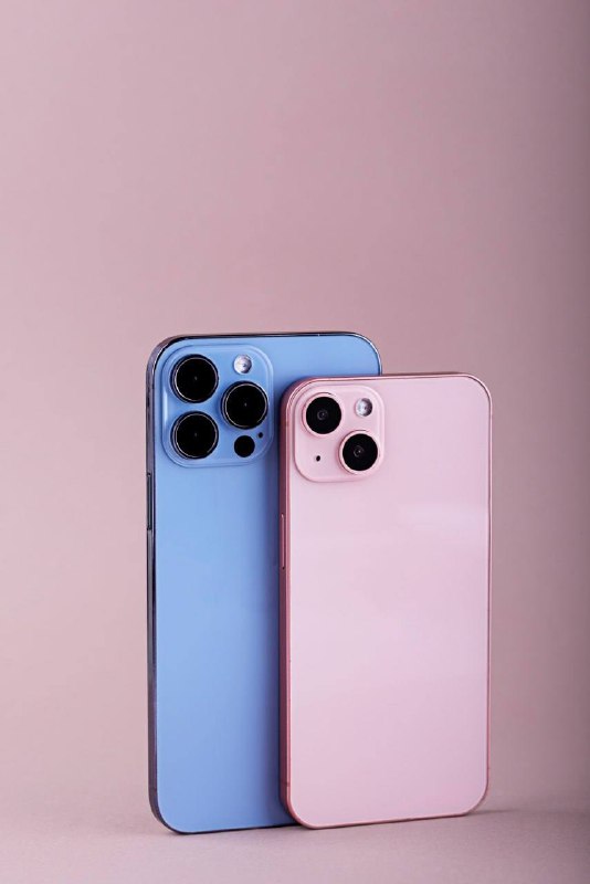 Популярность iPhone в России: готовность стоять в очереди и платить больше