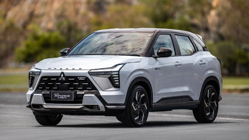 Mitsubishi представила новый гибридный кроссовер X-Force