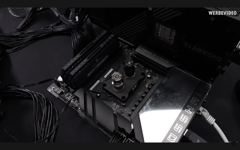 Эффекты скальпирования процессора Ryzen 9 9950X3D от Der8auer