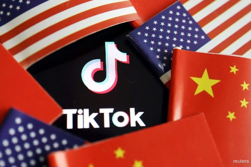 Китай приостановил сделку по продаже TikTok: новые проблемы возникают
