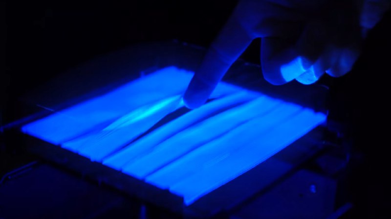 Создание сенсорного голографического дисплея в Испании