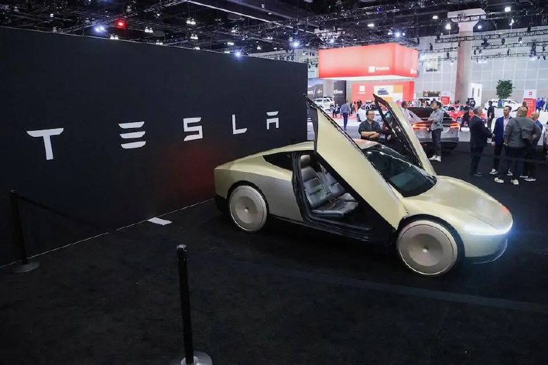 Проблемы у Tesla с поставками запчастей из-за тарифных барьеров