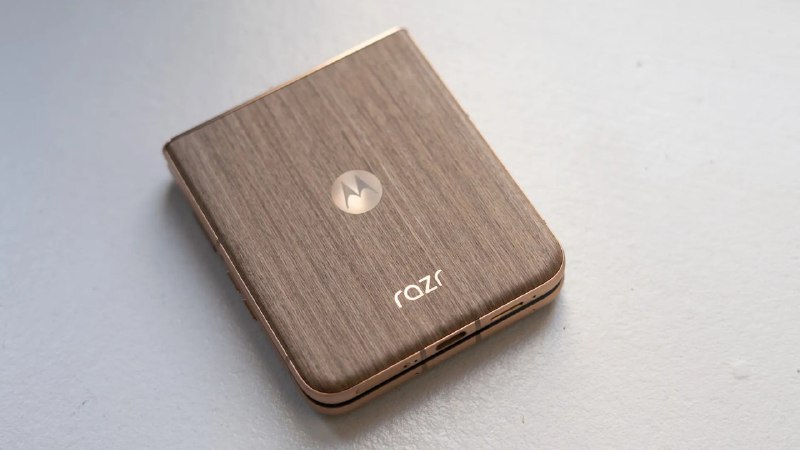 Motorola представила новые складные смартфоны серии razr 60 и умные устройства