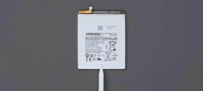 Samsung Galaxy S25 Edge вызвал критику из-за небольшого аккумулятора, несмотря на высокую энергоемкость