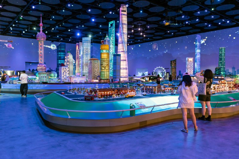 Крупнейший в мире парк Legoland откроется в Шанхае