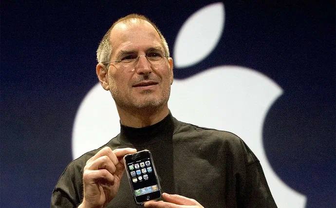 История запуска первого iPhone: начало революции в мобильных технологиях