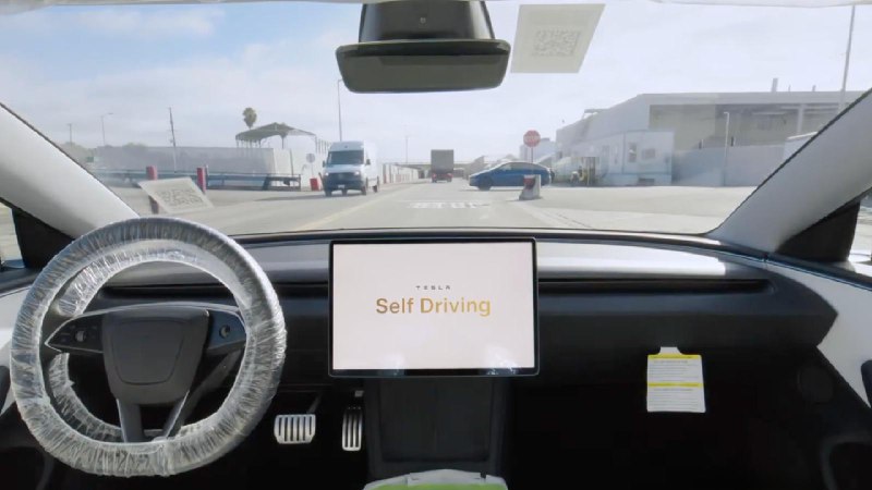 Первый полностью автономный заезд Tesla Model Y с завода до клиента