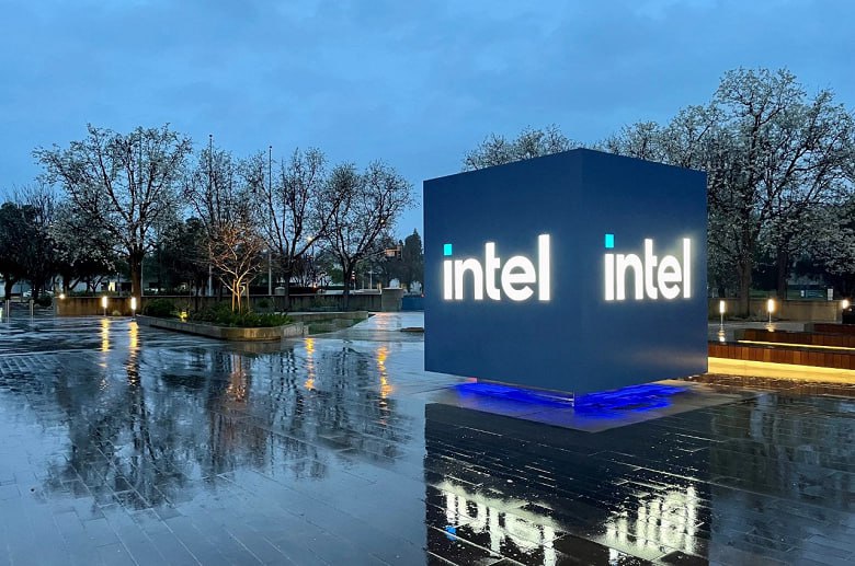 Intel объявила о массовых сокращениях в США в рамках реструктуризации